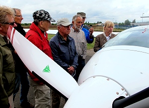 Motorsegler mit Propeller