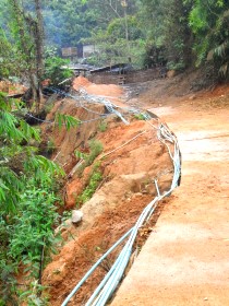 Wasserleitungen zu den Häusern