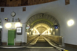 alter Elbtunnel