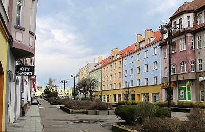 "Neue Bahnhofstr. 6"