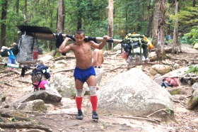 Phu Kradueng, Lastträger